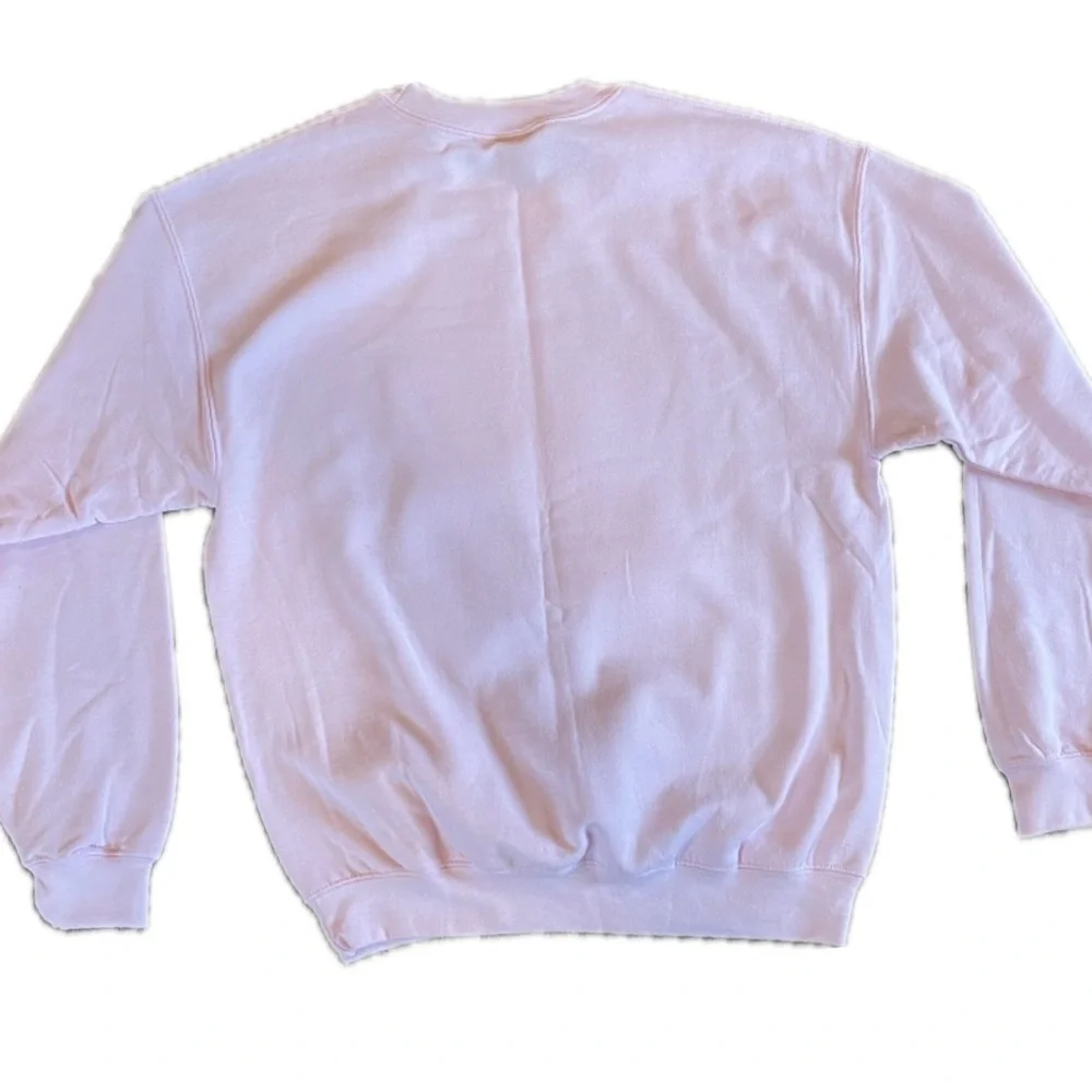 Gildan Pink Crewneck Sweatshirt with Festive Design - Picture 2 of 5